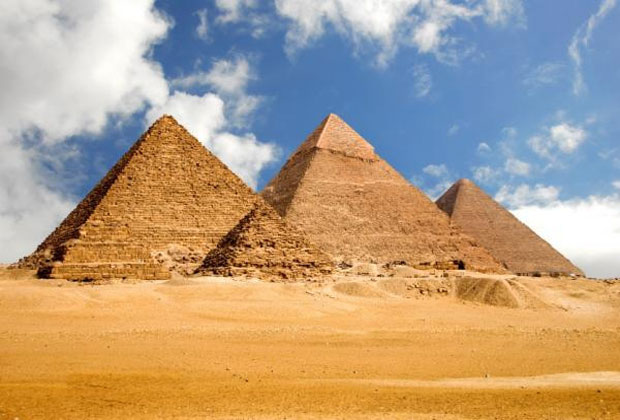 صور معالم الاهرامات السياحية في مصر -عالم الصور